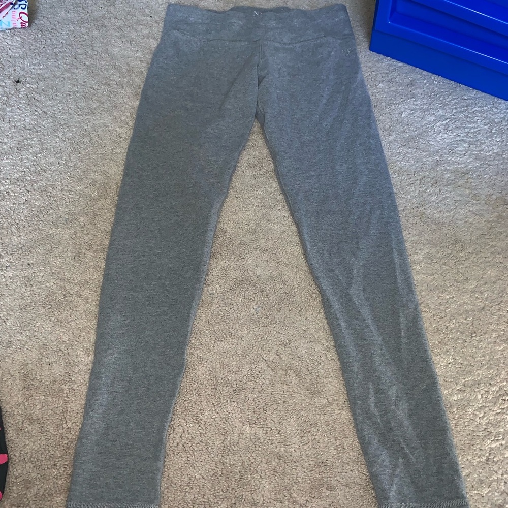 Grey leggings